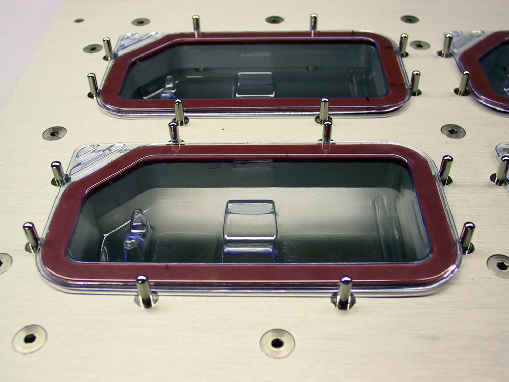 Sealing Fixtures -- Sealing Trays